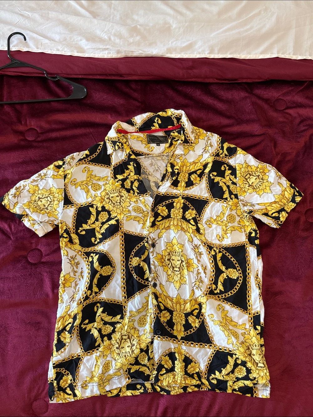 Ornate Chain Print Short Sleeve Shirt - Black, White & Gold
